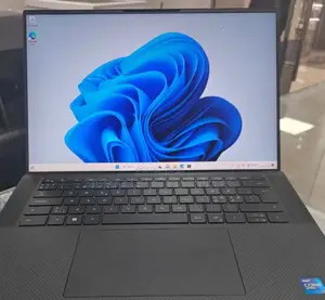 New Laptop Dell XPS 15 32GB Intel Core I7 SSD 512GB