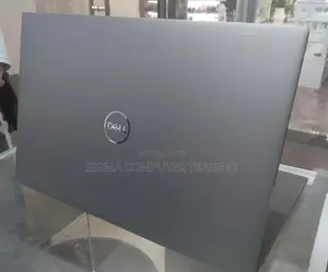 Photo - New Laptop Dell Precision 15 7520 32GB Intel Core I7 SSD 512GB