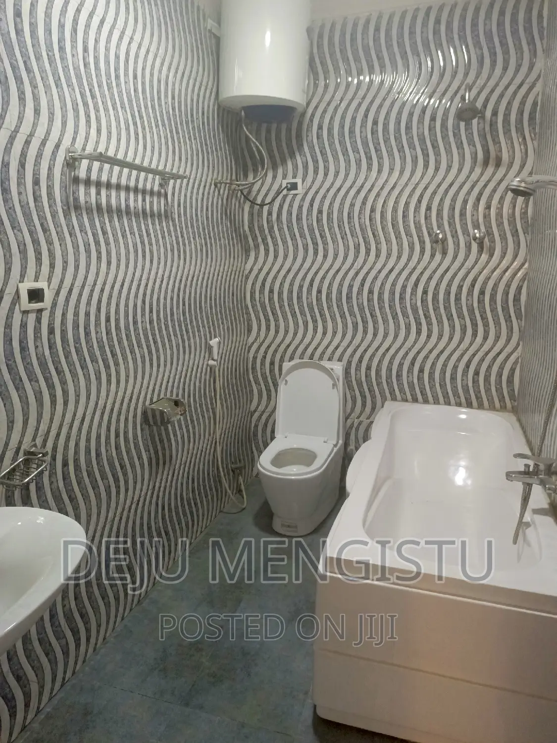 5bdrm House in ሳሚት72, Bole for rent