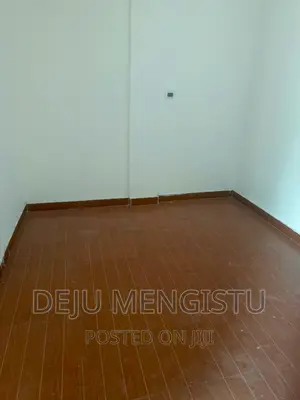 5bdrm House in ሳሚት72, Bole for rent