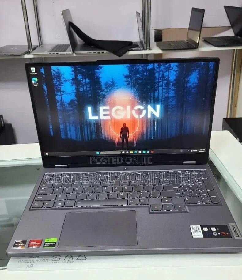 New Laptop Lenovo Legion Y740 16GB AMD Ryzen 7 SSD 512GB