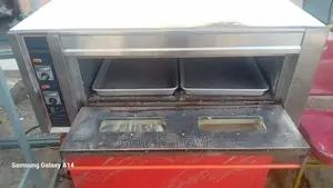 የሚሸጥ ዳቦ መጋገሪያ እና ማቡኪያ