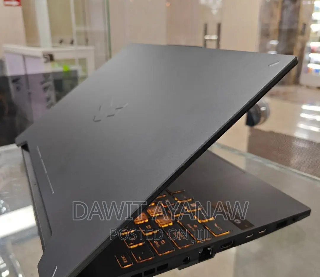 New Laptop Asus 16GB Intel Core I7 SSD 1T