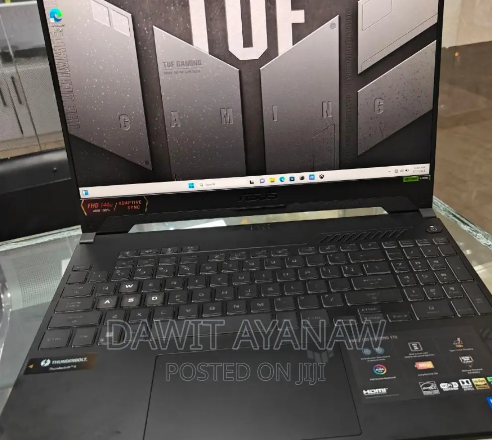 New Laptop Asus 16GB Intel Core I7 SSD 1T
