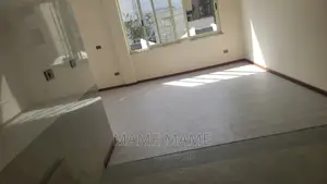 12bdrm House in Addis Abeba, Bole for rent