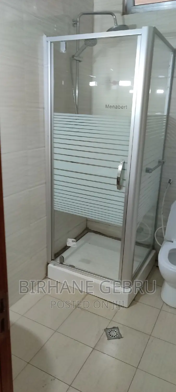 2bdrm Apartment in Real State, Bole for rent
