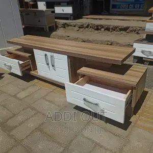 1.50ሳ.ሜ ቲቪ ማስቀመጫ