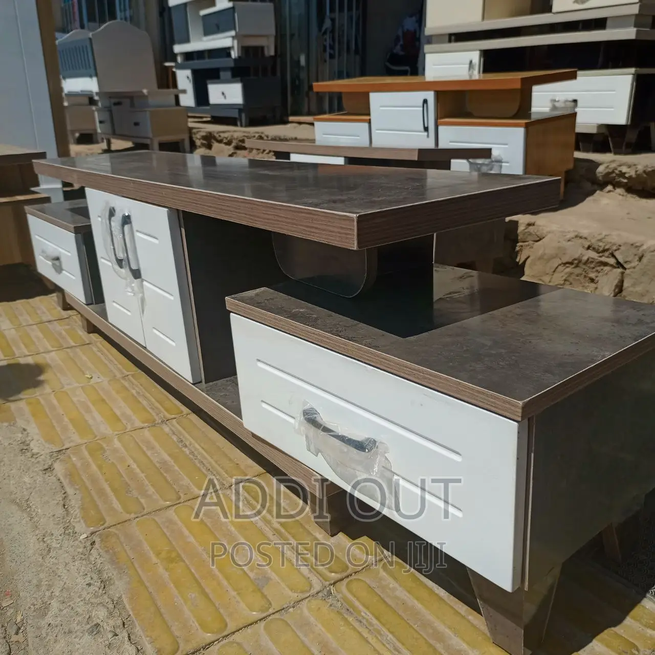Tv Stand/ቲቪ ስታንድ