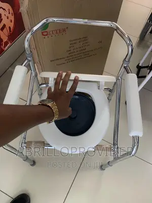 Photo - Toilet Chair for Patients]Old Age People, Hight Adjustable