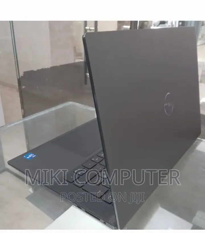 New Laptop Dell 32GB Intel Core i7 SSD 512GB