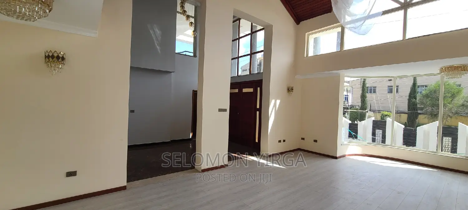 13bdrm House in Adis Abba, Bole for sale