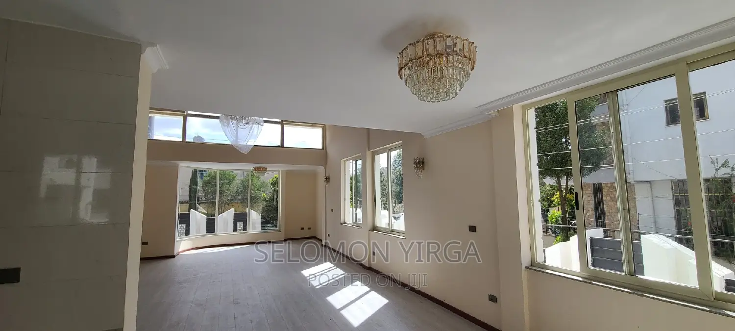 13bdrm House in Adis Abba, Bole for sale