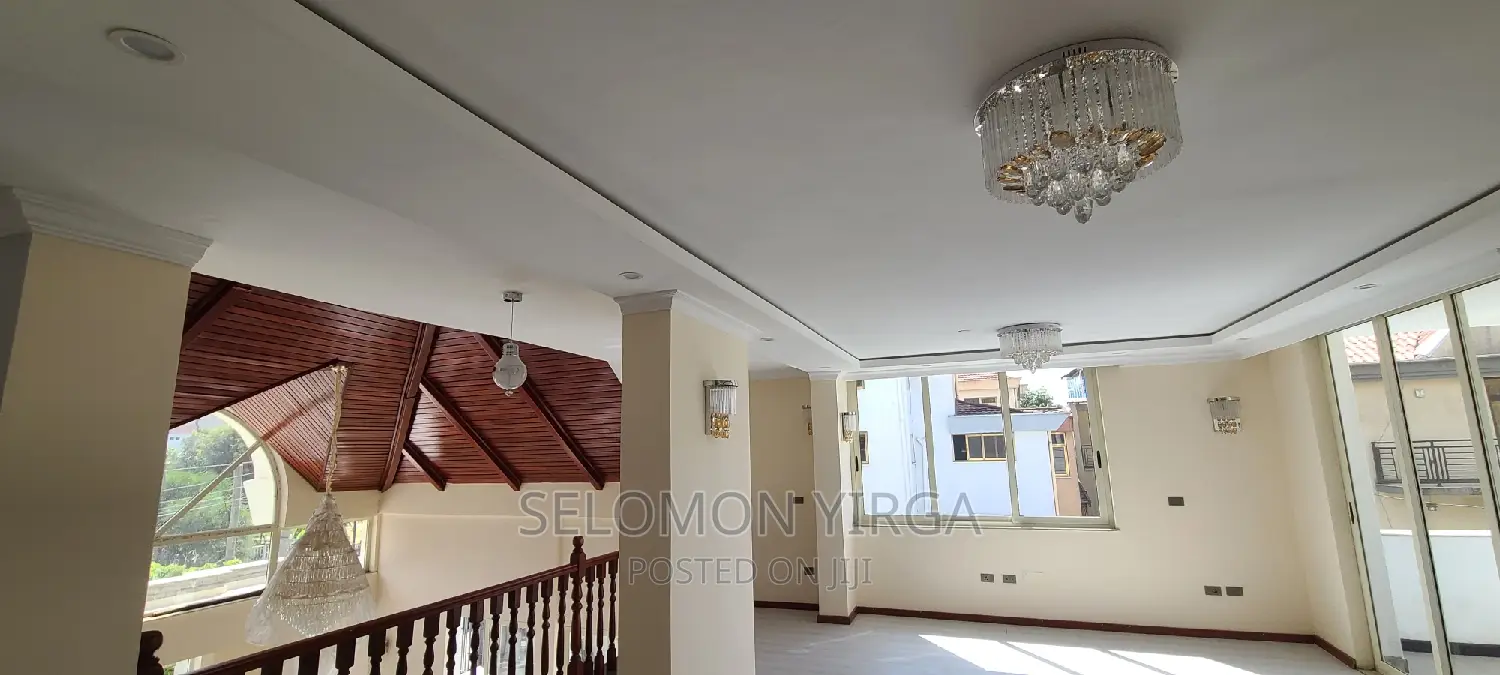 13bdrm House in Adis Abba, Bole for sale