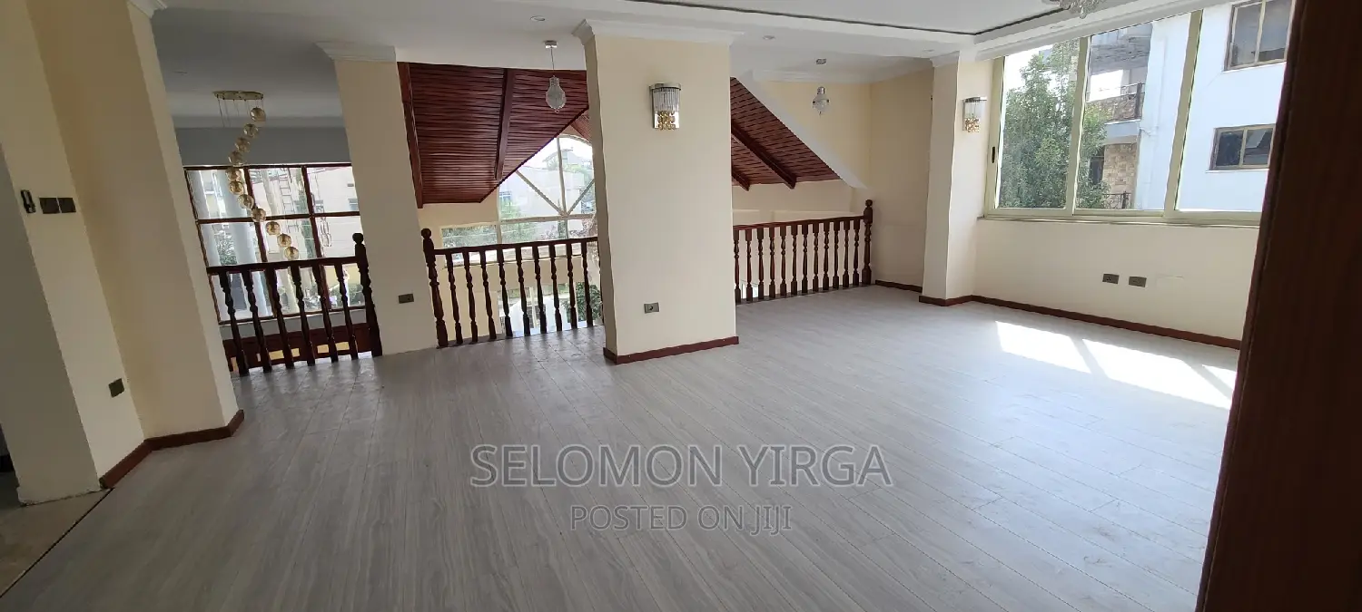 13bdrm House in Adis Abba, Bole for sale