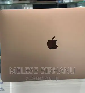 Photo - New Laptop Apple MacBook Air 2019 8GB Intel Core I7 SSD 128GB