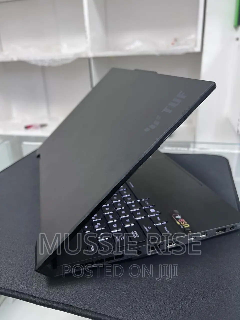 New Laptop Asus 16GB AMD Ryzen 7 SSD 512GB
