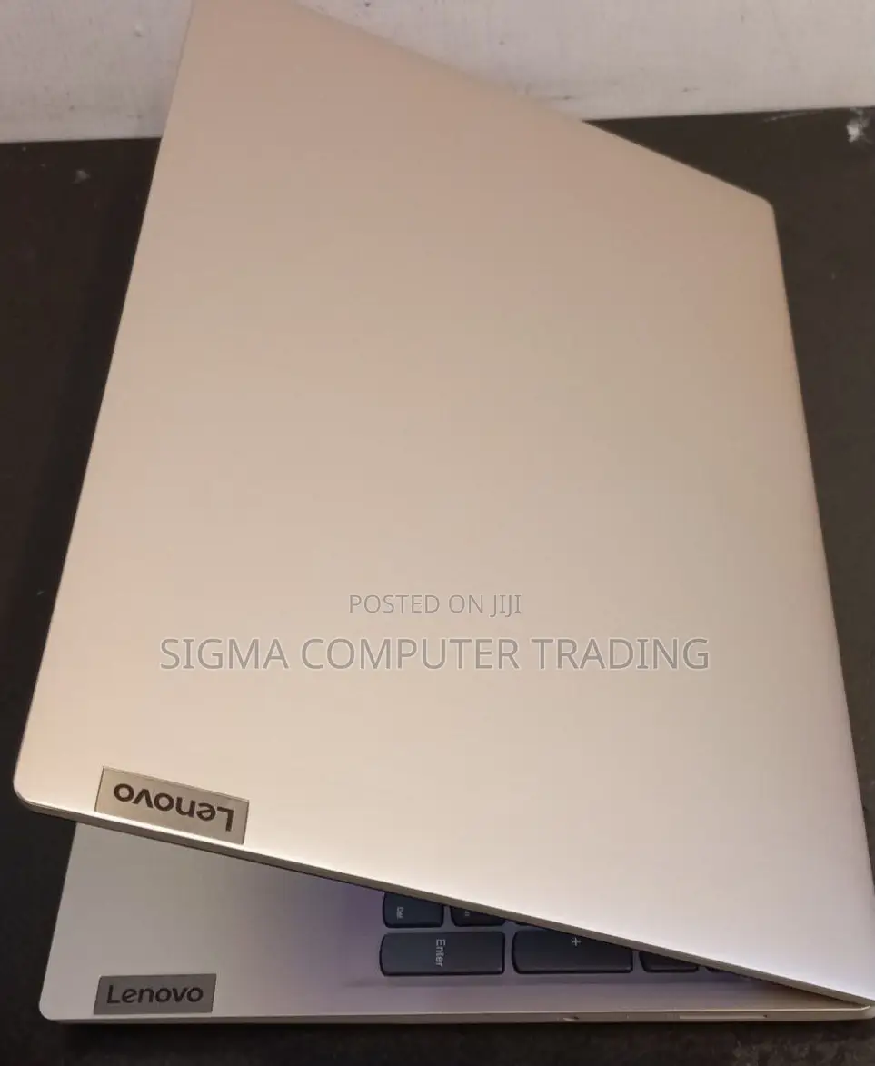 New Laptop Lenovo Ideapad 3 8GB Intel Core I3 SSD 256GB