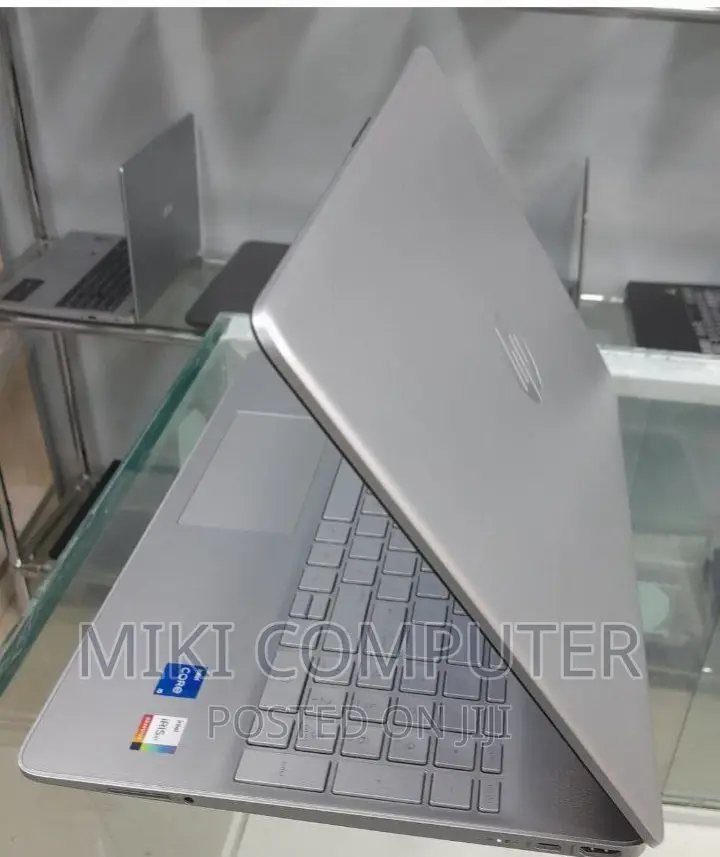 New Laptop HP Stream Notebook 16GB Intel Core I5 SSD 512GB