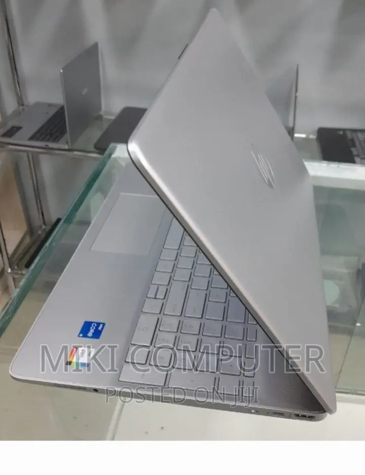 New Laptop HP Stream Notebook 16GB Intel Core I5 SSD 512GB