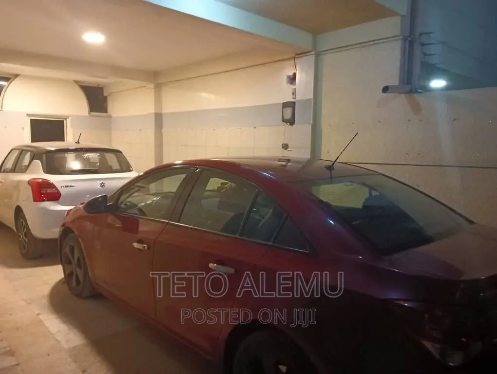 5bdrm House in House For Sale, Bole for sale