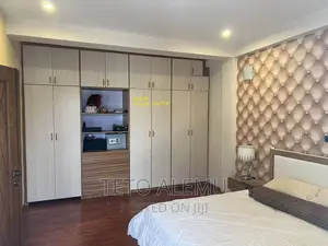 5bdrm House in House For Sale, Bole for sale