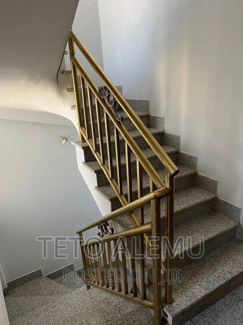 5bdrm House in House For Sale, Bole for sale