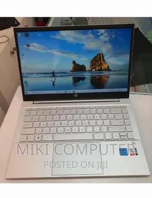 Photo - New Laptop HP Pavilion 15 8GB Intel Core i5 SSD 512GB
