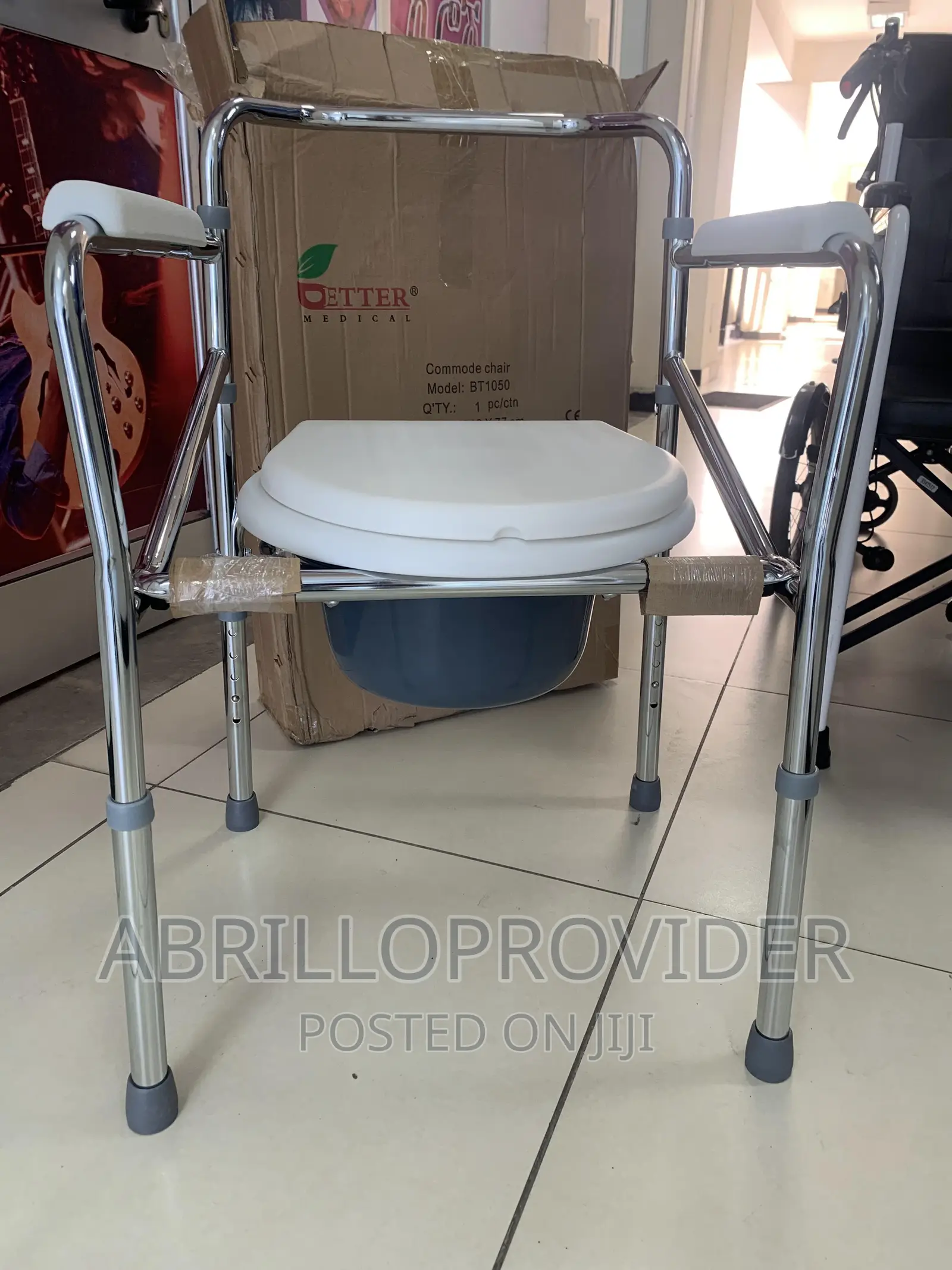 Folding Commode Chair and Toilet Surround, Lightweight