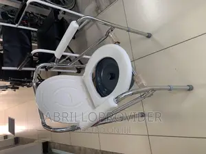 Commode Chair Cm894 With Bucket