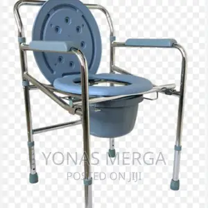 Toilet Chair Bottom Tips Are Made of Anti-Slip Rubber