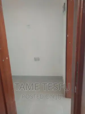 Furnished 2bdrm Apartment in Hayat, Yeka for sale