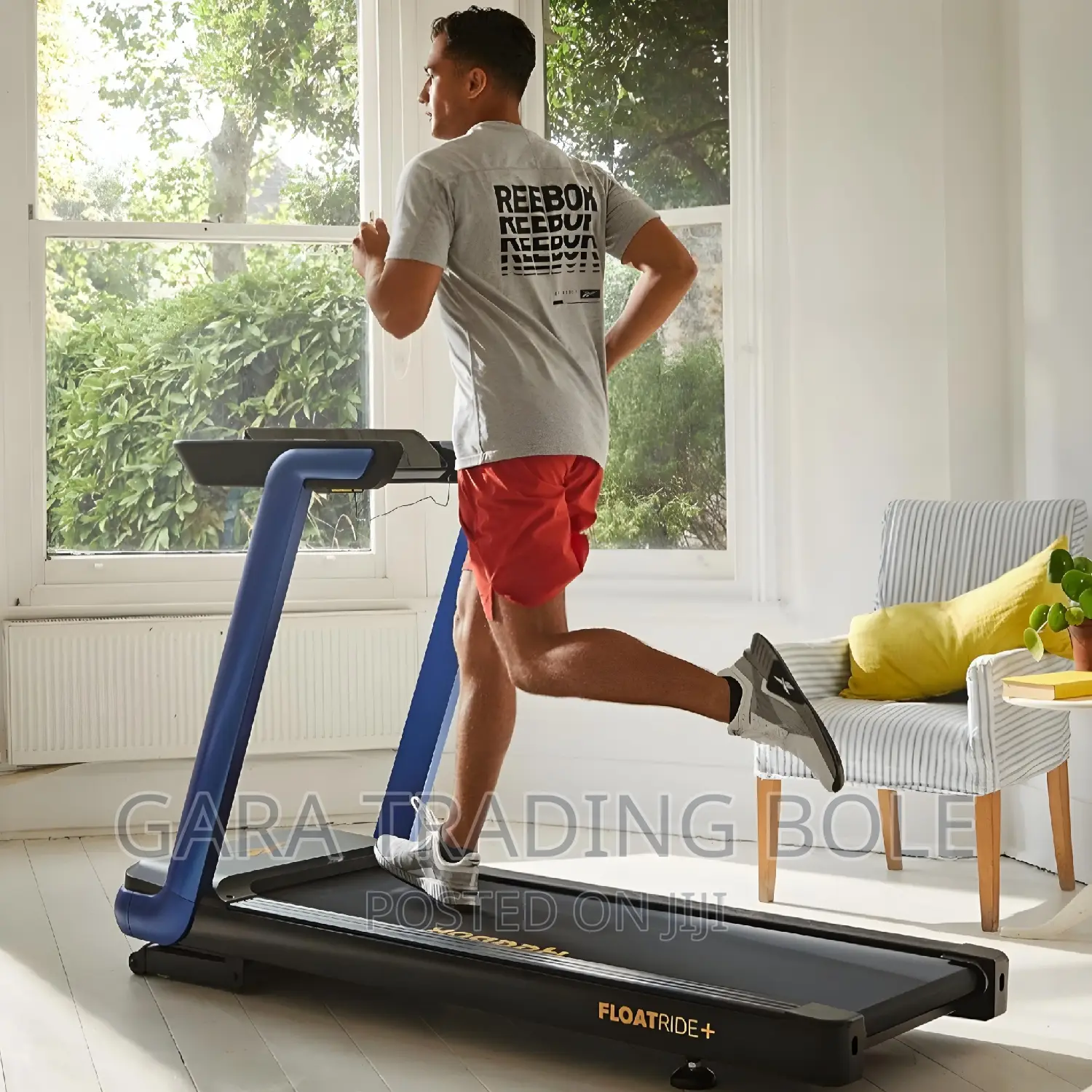 Reebok ዘመናዊ የመሮጫ ማሽን እና የስፖርት ሳይክል