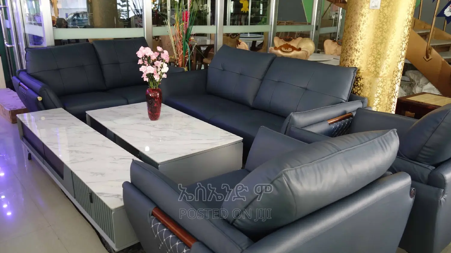 S M Sofa Design With 2king