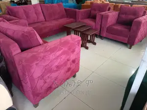 S M Sofa Design