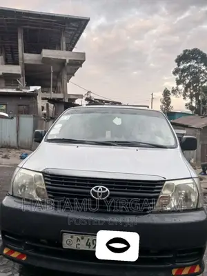 Toyota HiAce 2008 Silver