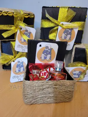 Photo - Yaho Christmas Gift Package