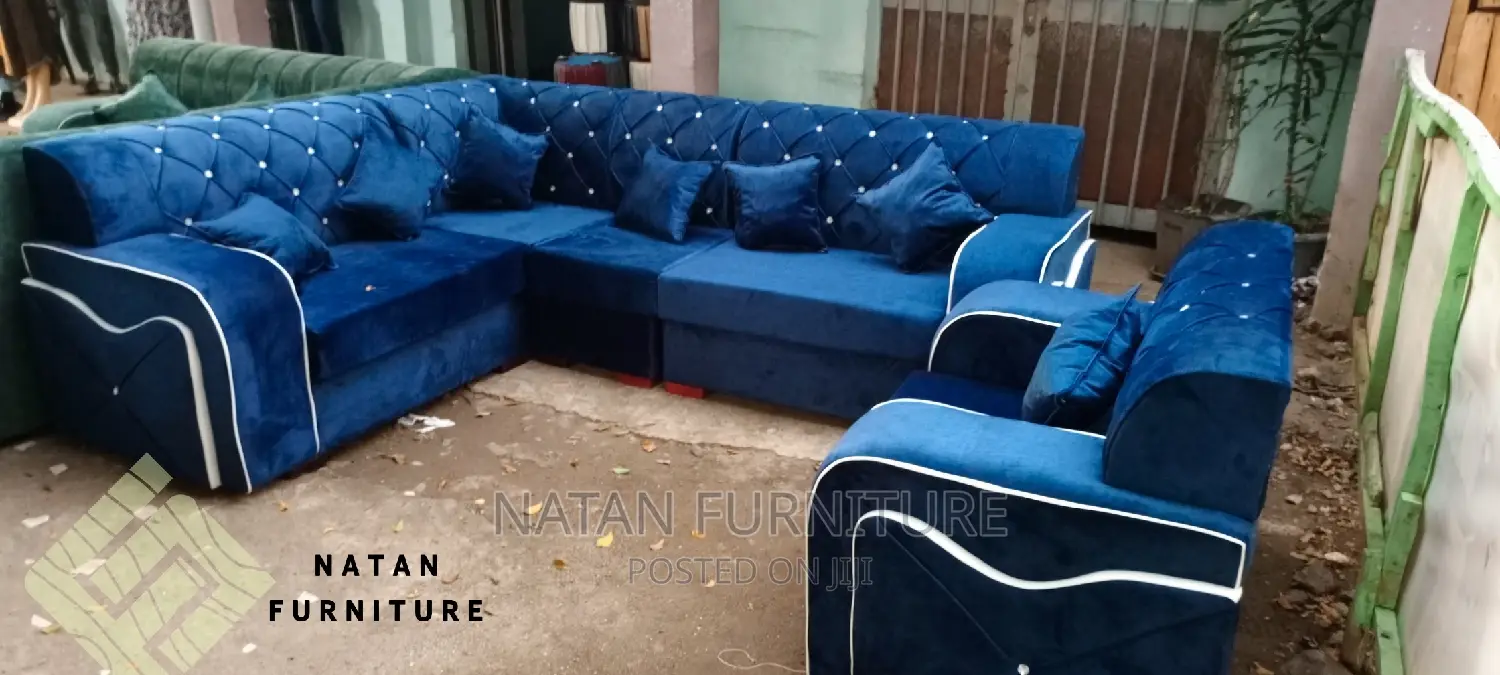 L - Shaped Corner Sofa Made of Wooden Mterial W Good Quality