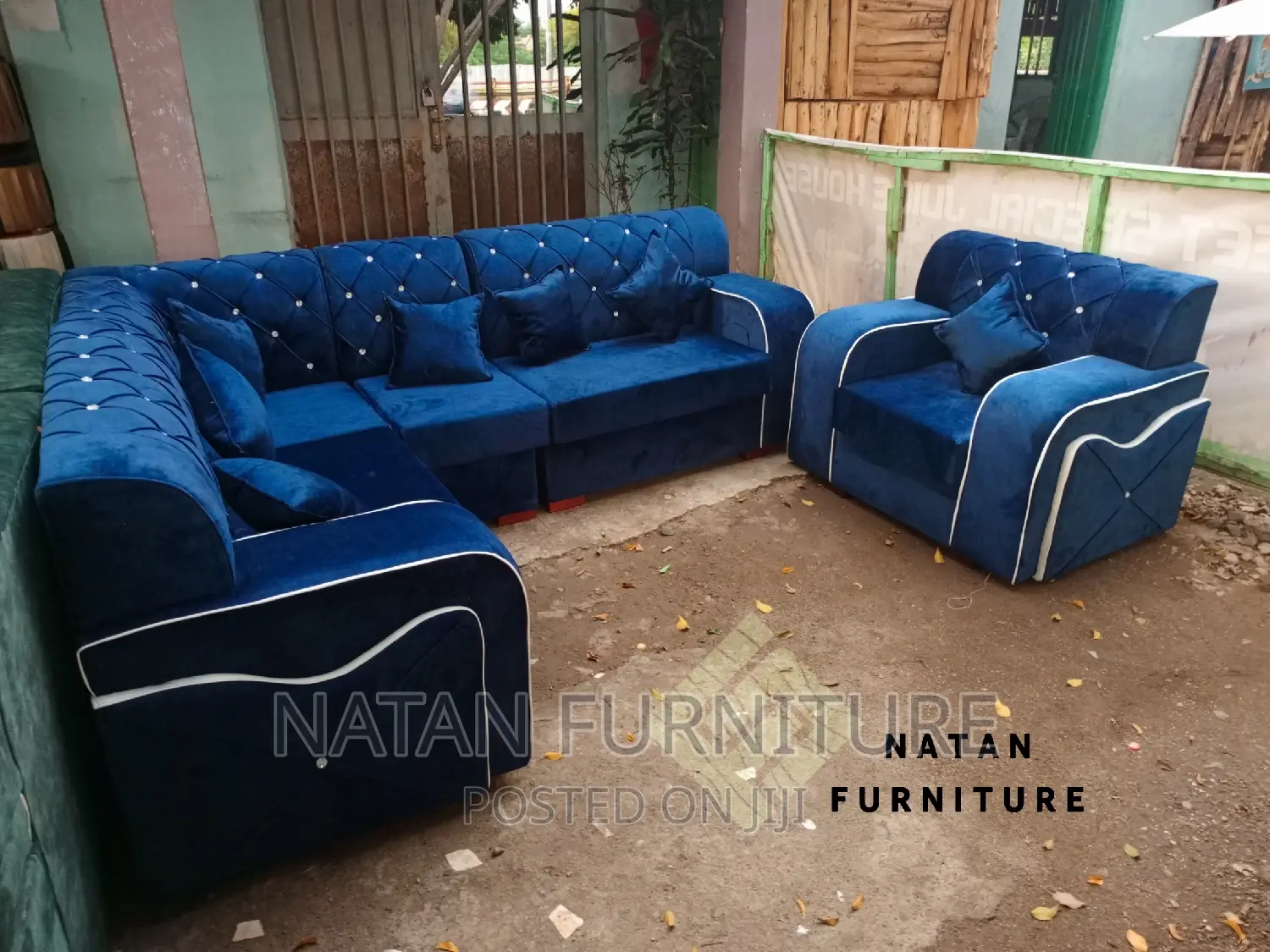 L - Shaped Corner Sofa Made of Wooden Mterial W Good Quality