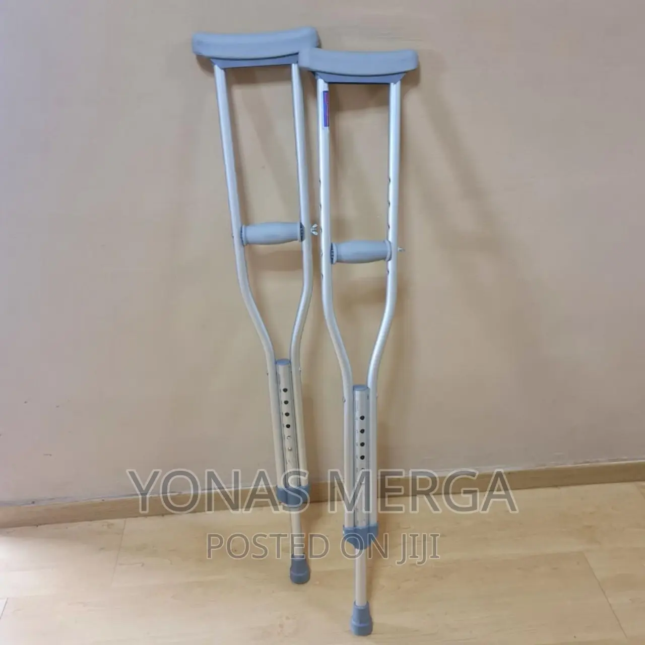 NEW Axillary Crutches (+ASK FOR Door Delivery)