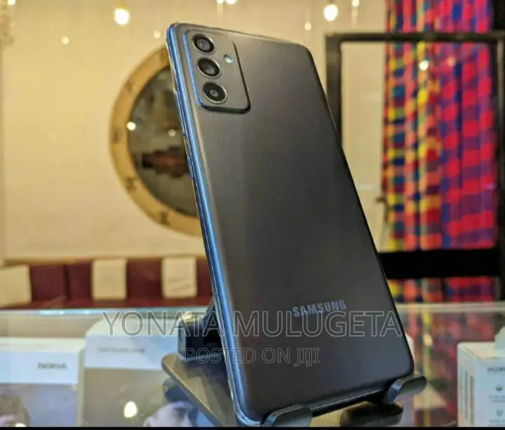 New Samsung Galaxy A8S 128 GB Black