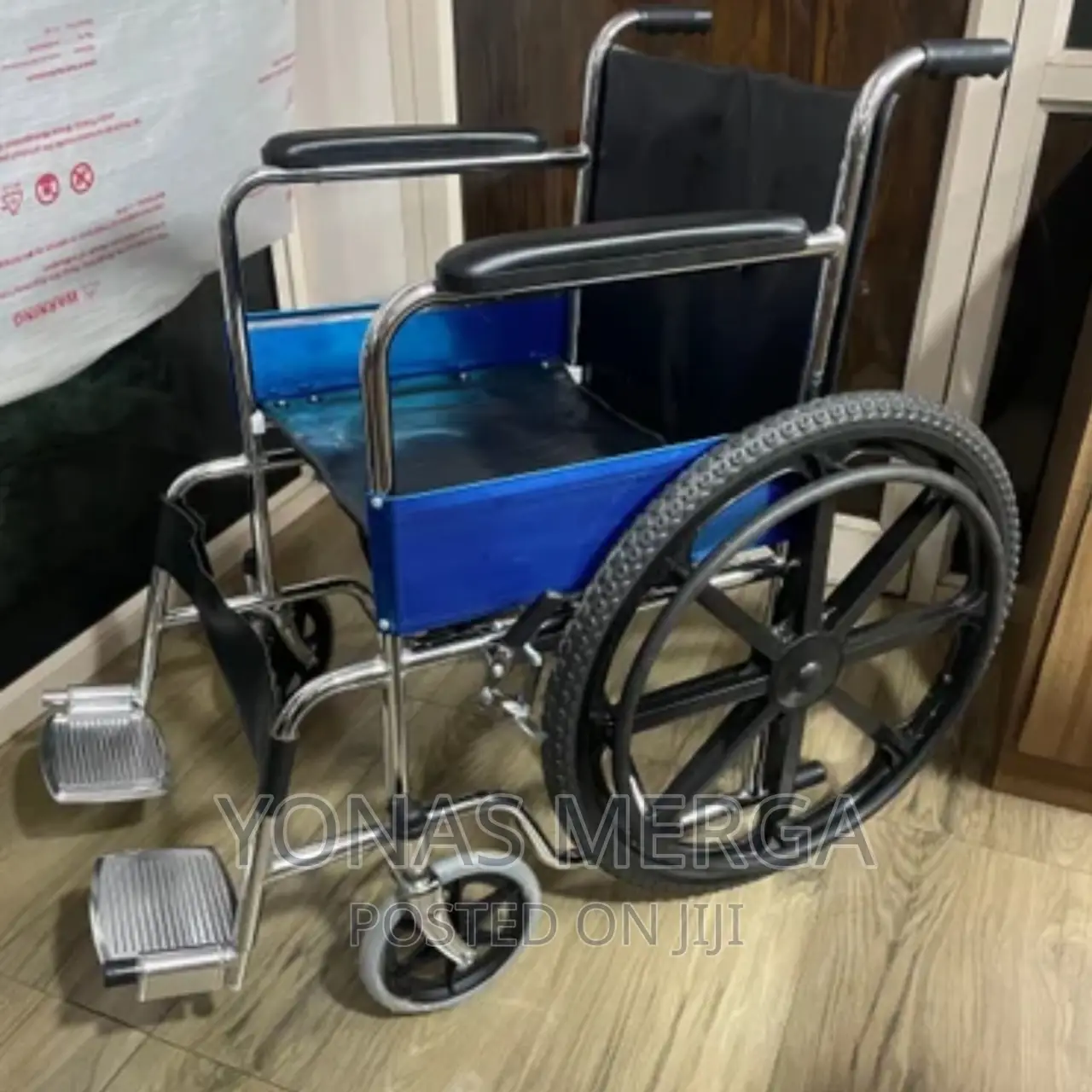 Chrome Uphealthy Basic Wheelchair With Brake, Model: 809j