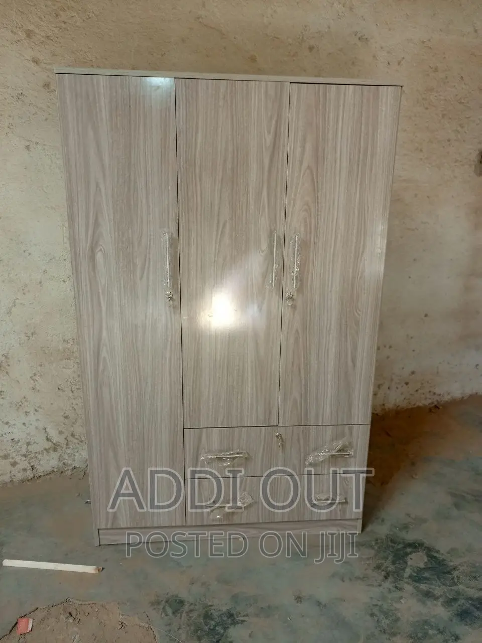 1.20cm Cupboard /ቁምሳጥን