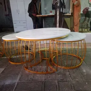 Table/ጠረጴዛ