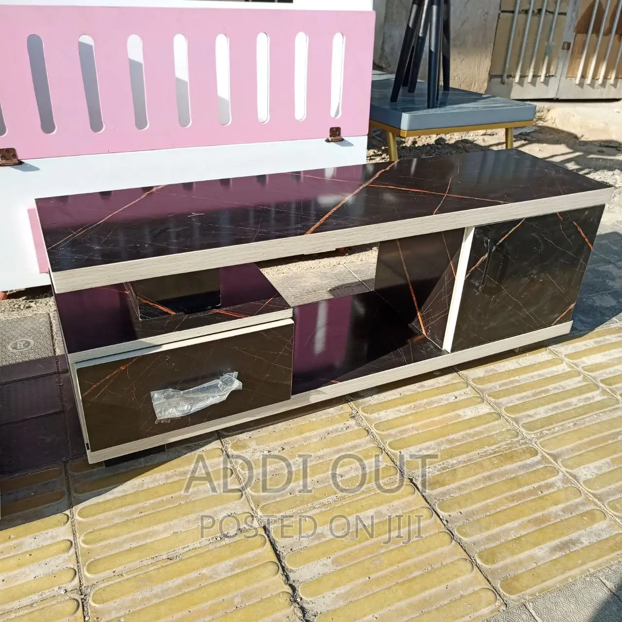 Tv Stand/ቲቪ ማስቀመጫ