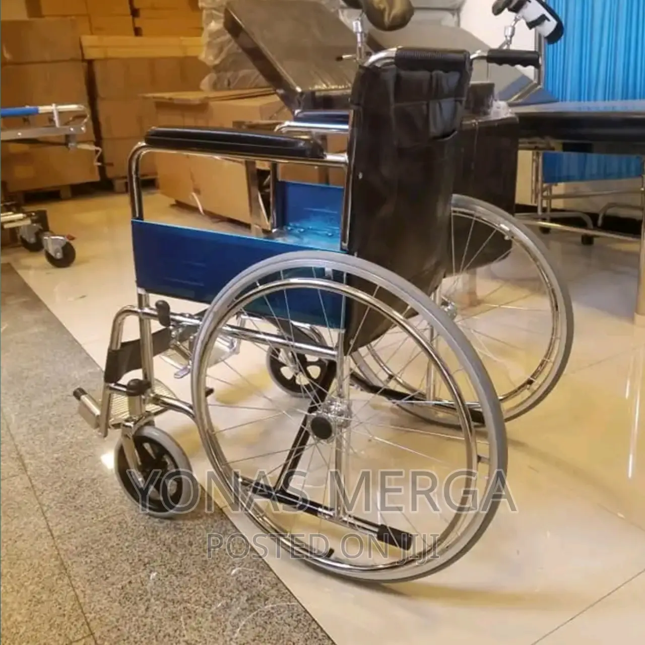 Wheelchair Solid Rubber Tyres With Self Propelling Hand Hoop