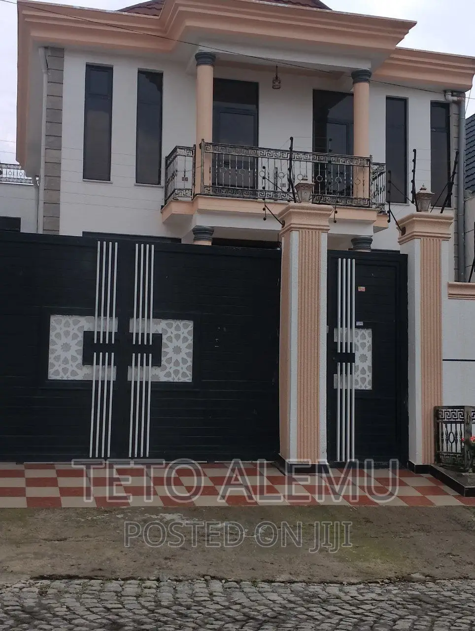 4bdrm Villa in House For Sale, Yeka for sale