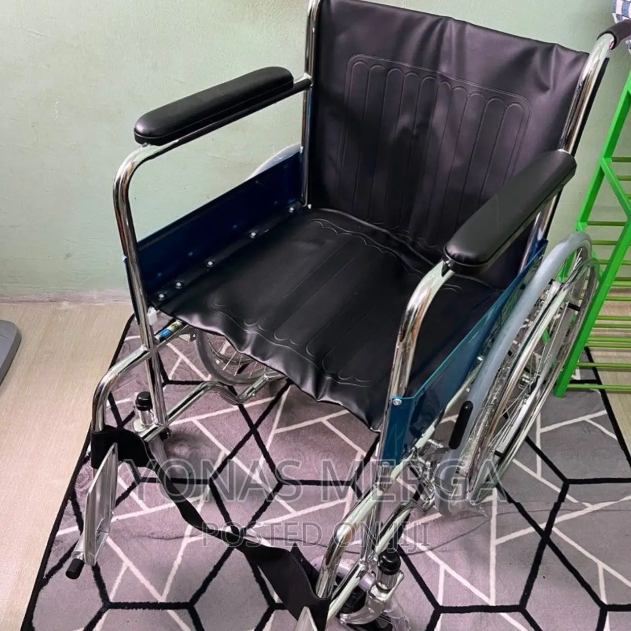 Wheelchair Wide Wheelchair Removable Footrests,3tconditional