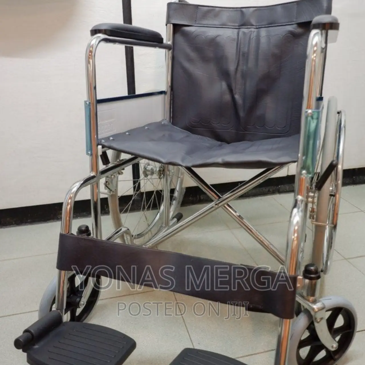 Wheelchair_heavy Duty Wheelchair Tracer, IV Full Length