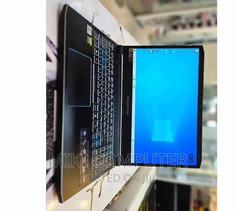 New Laptop Acer Predator Helios 300 16GB Intel Core I7 SSD 512GB