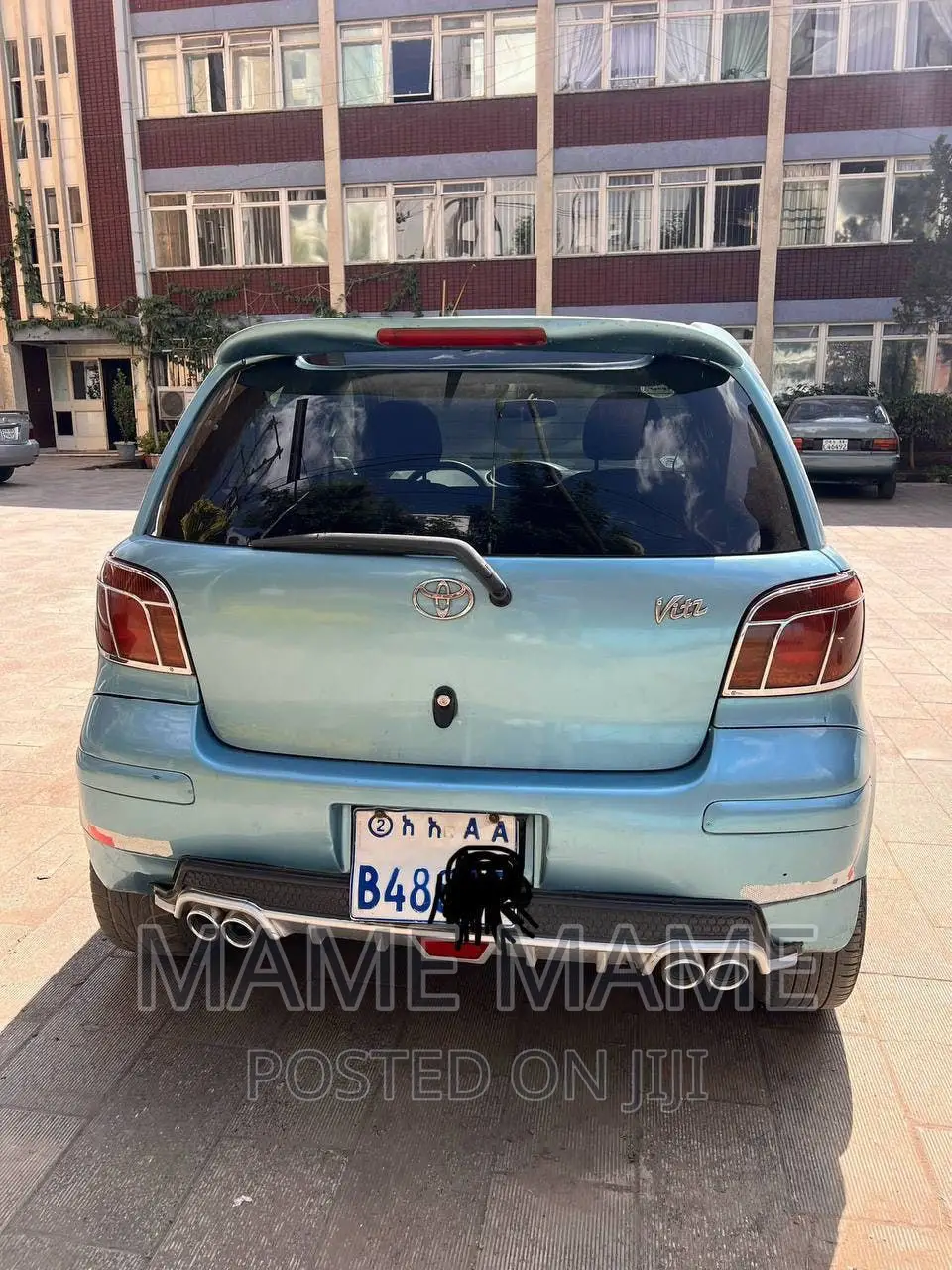 Toyota Vitz 2002 Gray